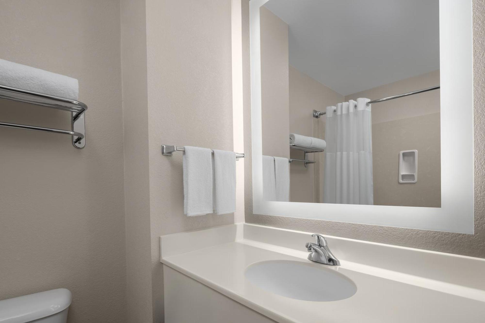 Larkspur Landing Extended Stay Suites Roseville Εξωτερικό φωτογραφία
